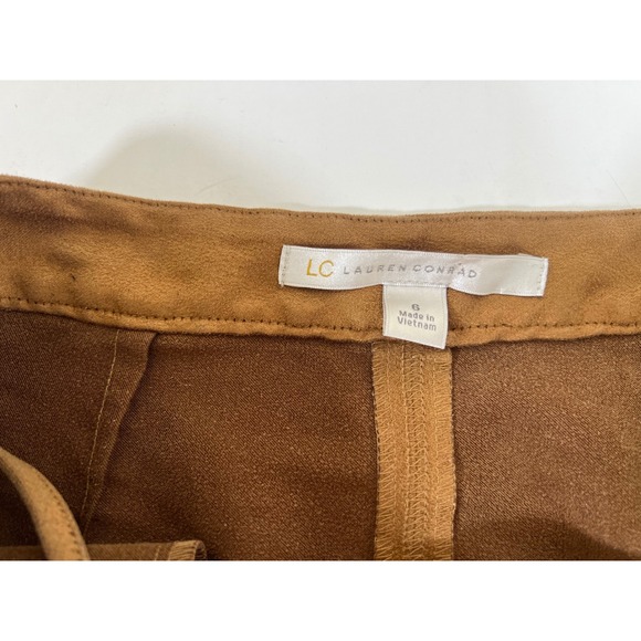 Lauren Conrad Faux Suede Mini Skirt Lace Up Front Pockets Brown - Women's Size 6 - Picture 4 of 7